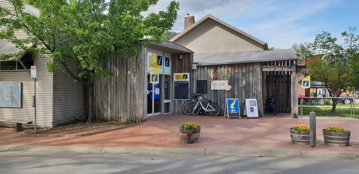 Alpine Visitors Information Centre Bright