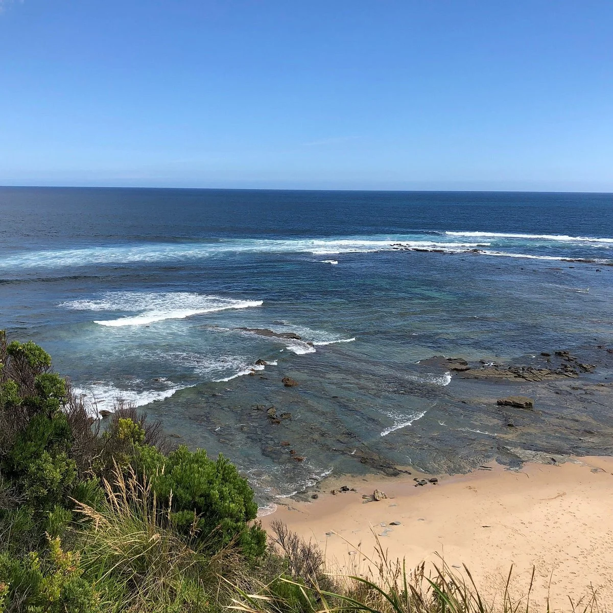 Twin reefs