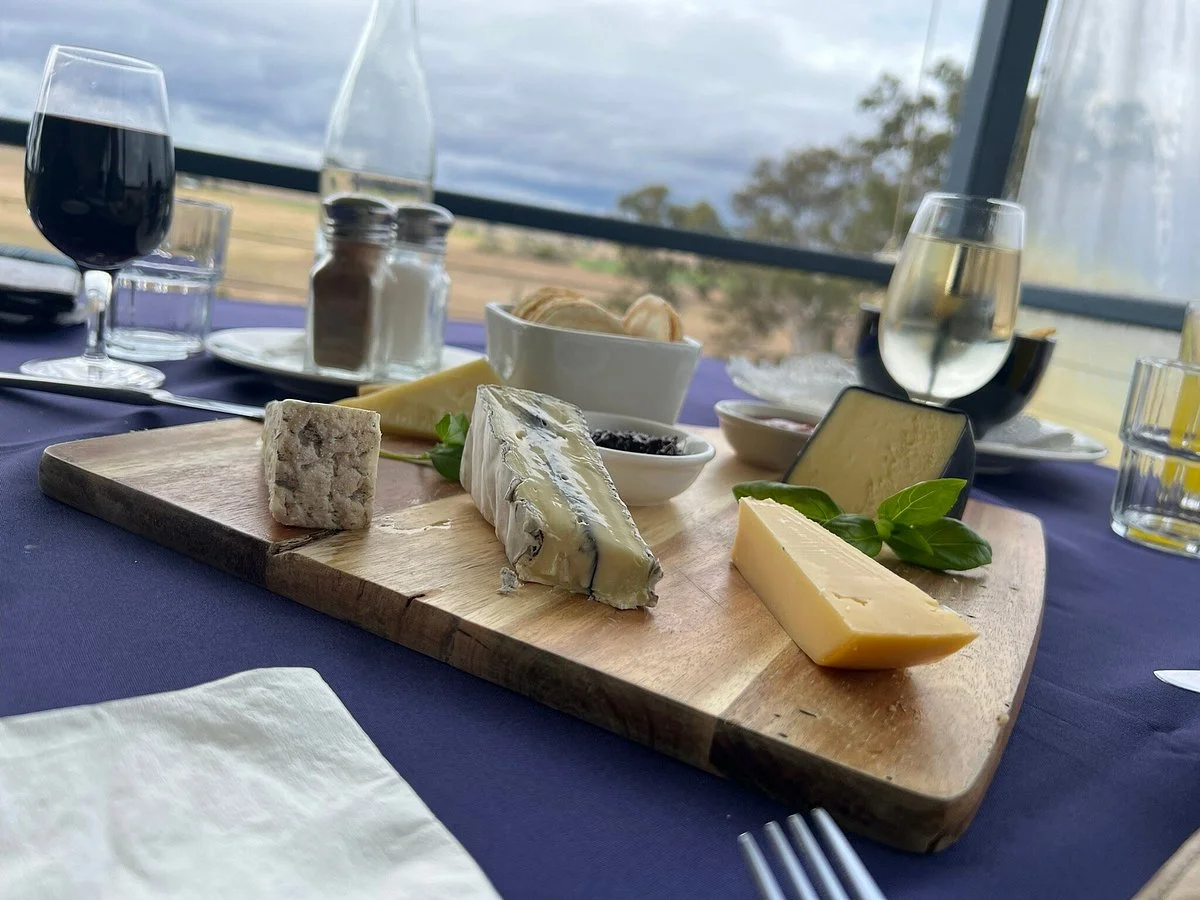 Moffatdale Ridge Winery and Restaurant