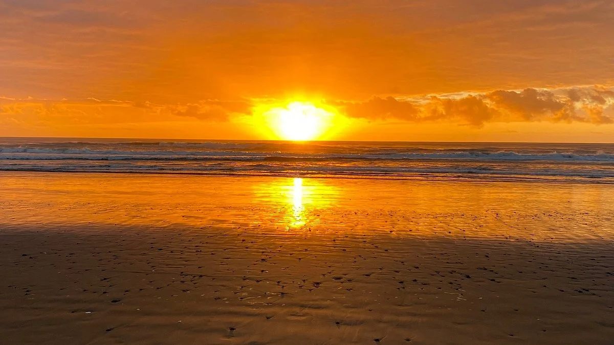 Waikuku Beach