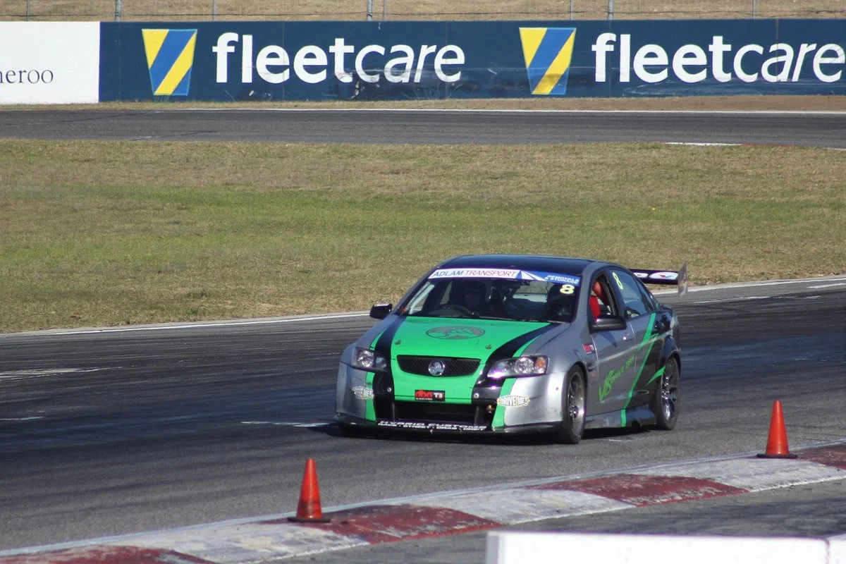 V8 Driveday Pty Ltd - Barbagallo Raceway
