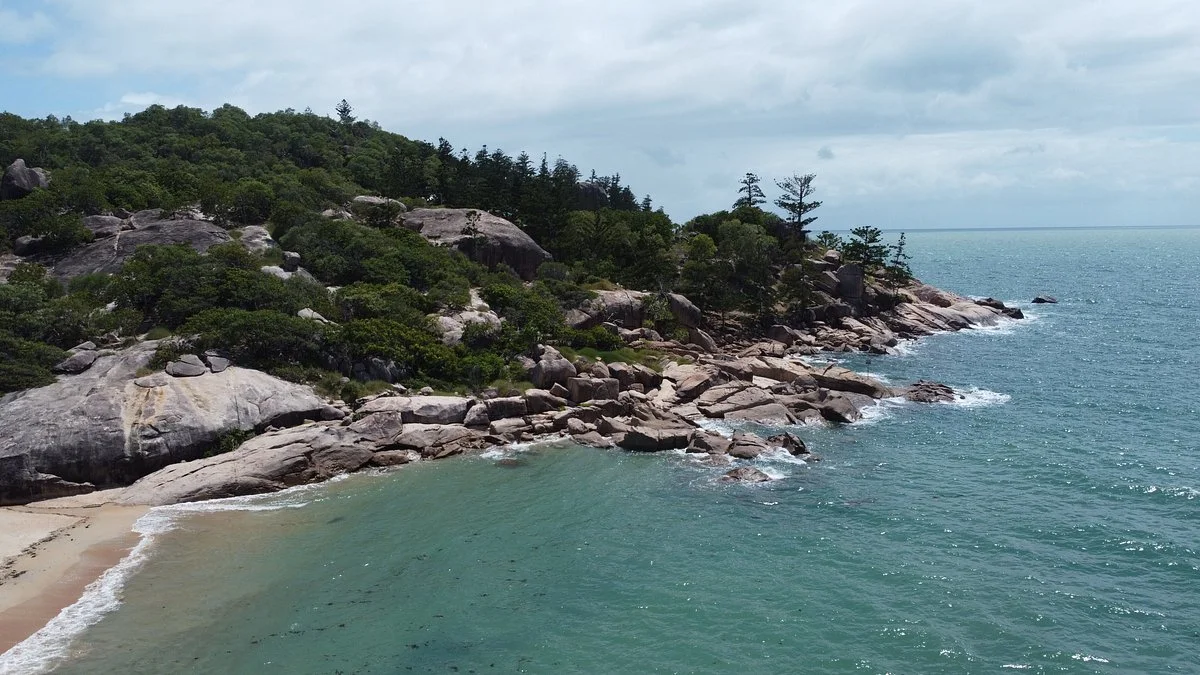 Alma Bay