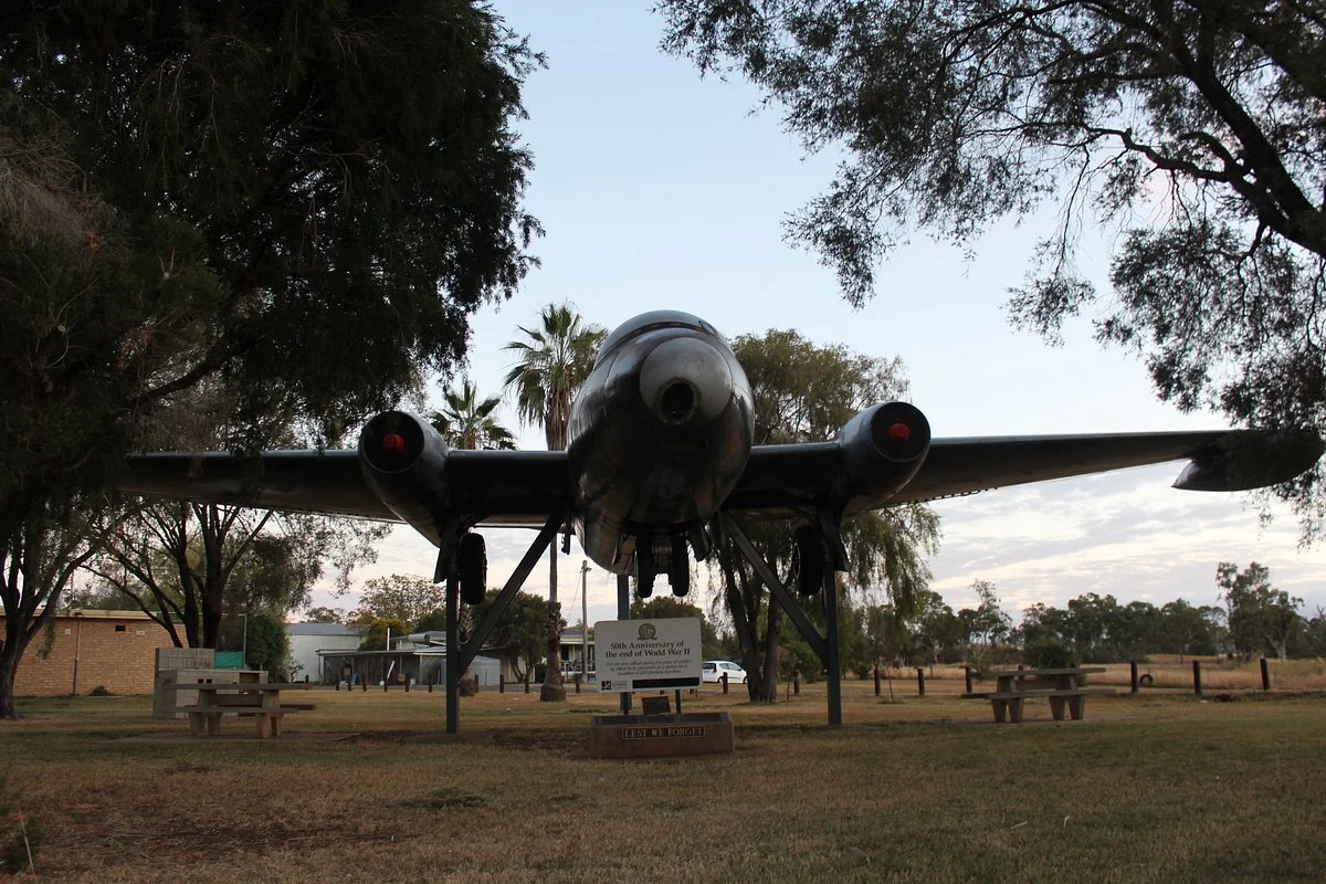 Alex Campbell Park - Brymaroo War Memorial