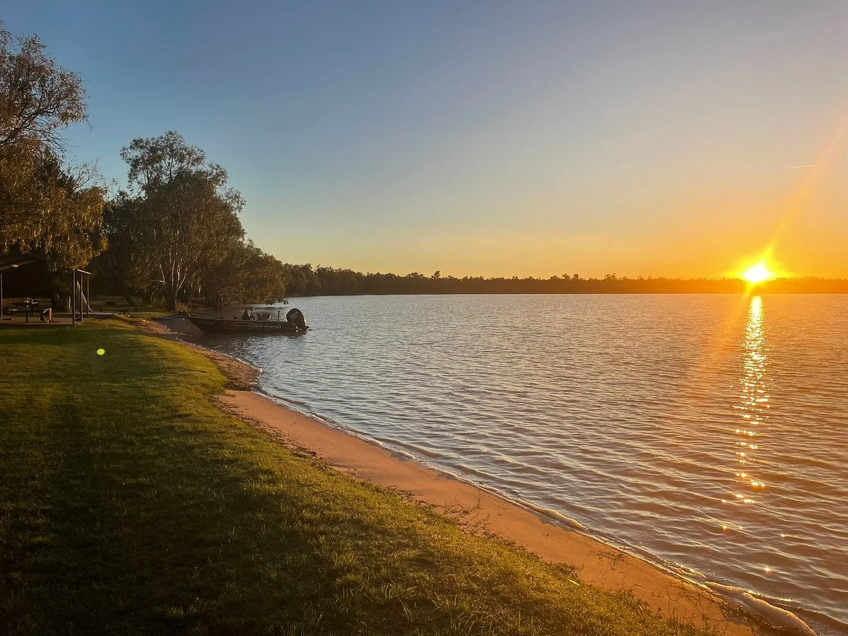 Yarrie Lake