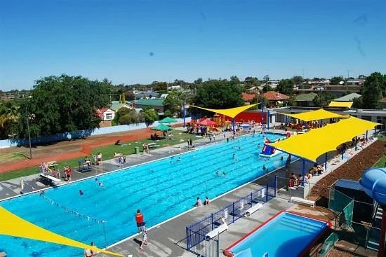 Holland Park Swim Centre