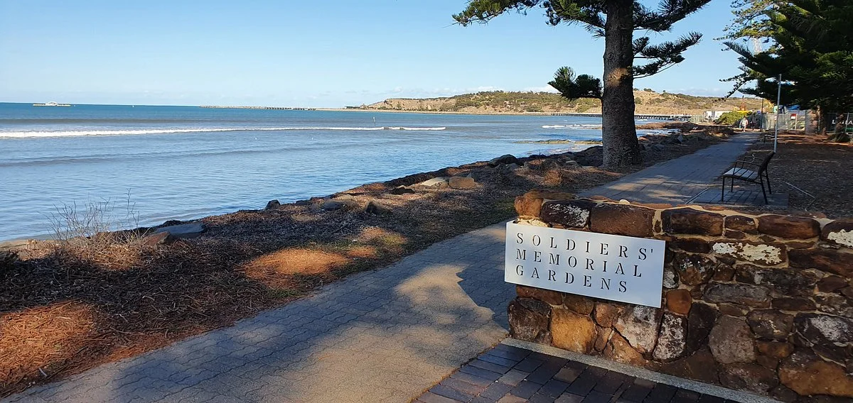 Victor Harbour Cenotaph