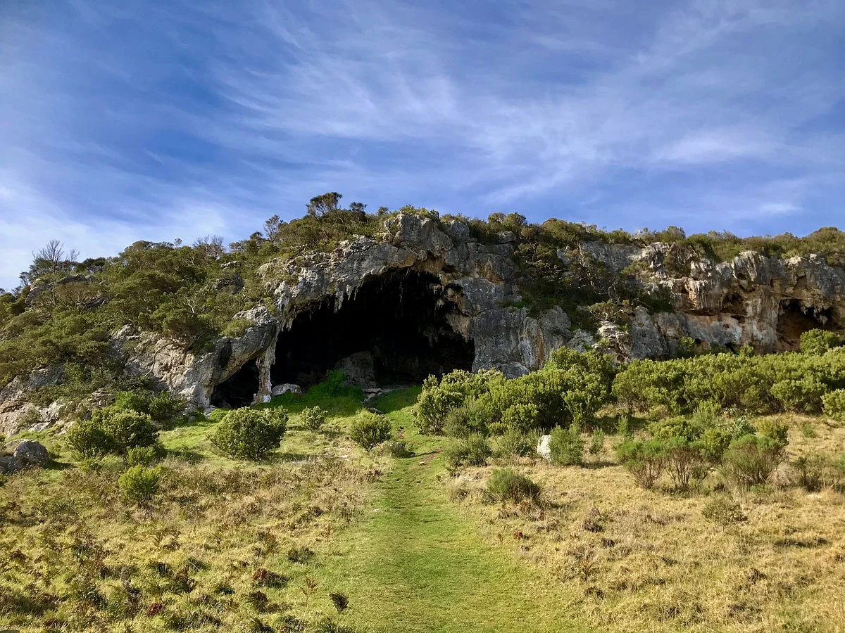 Tarragal Caves