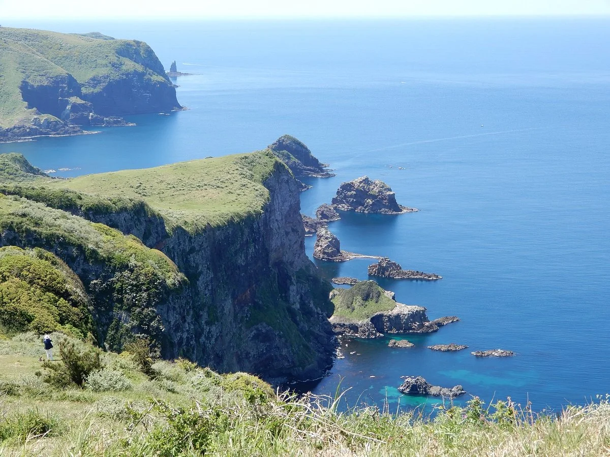 Matengai Cliff
