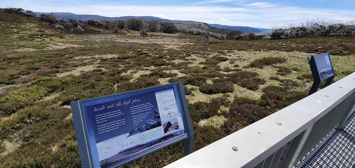 Wallaces Heritage Trail