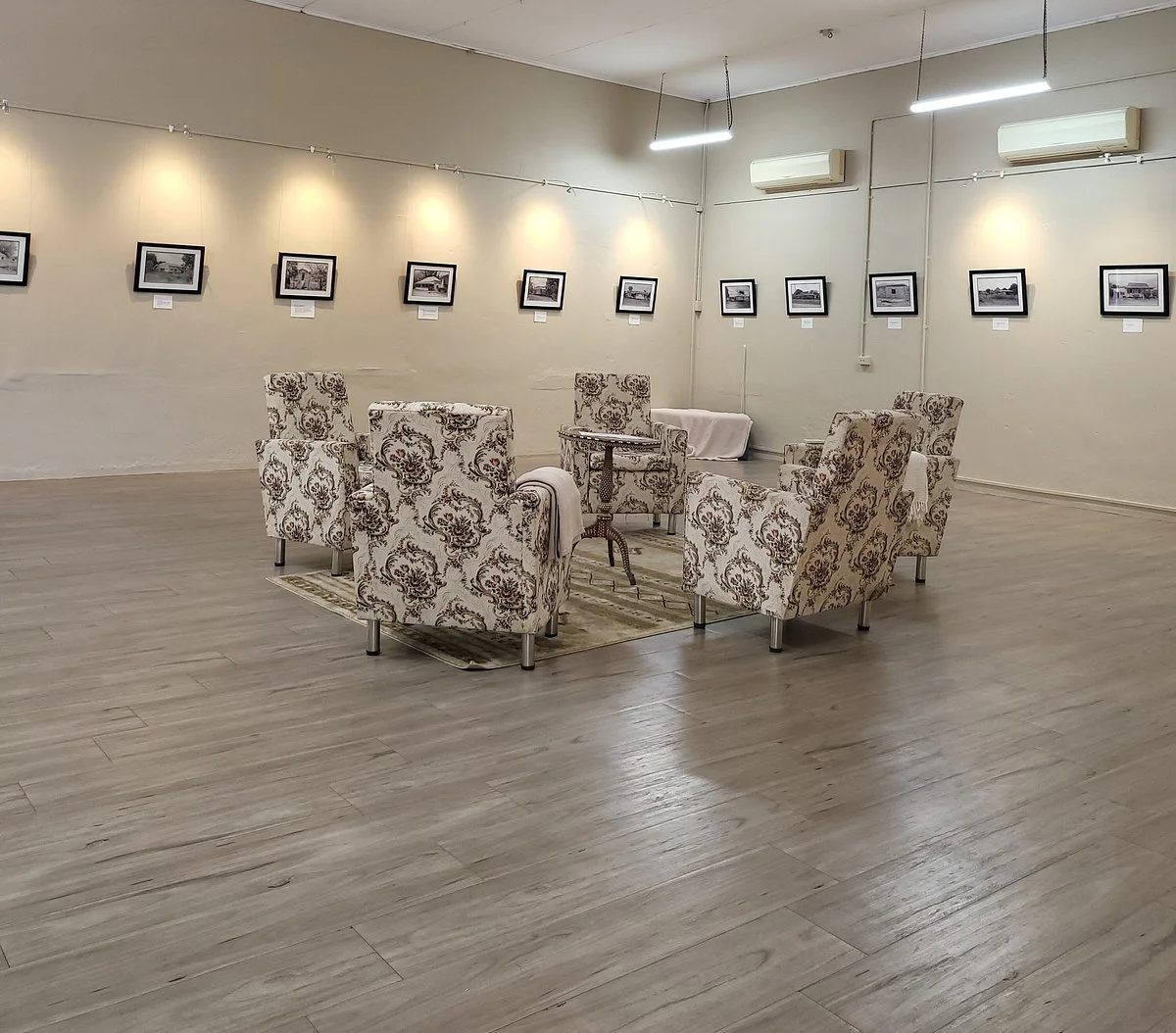 Mike Carney Gallery