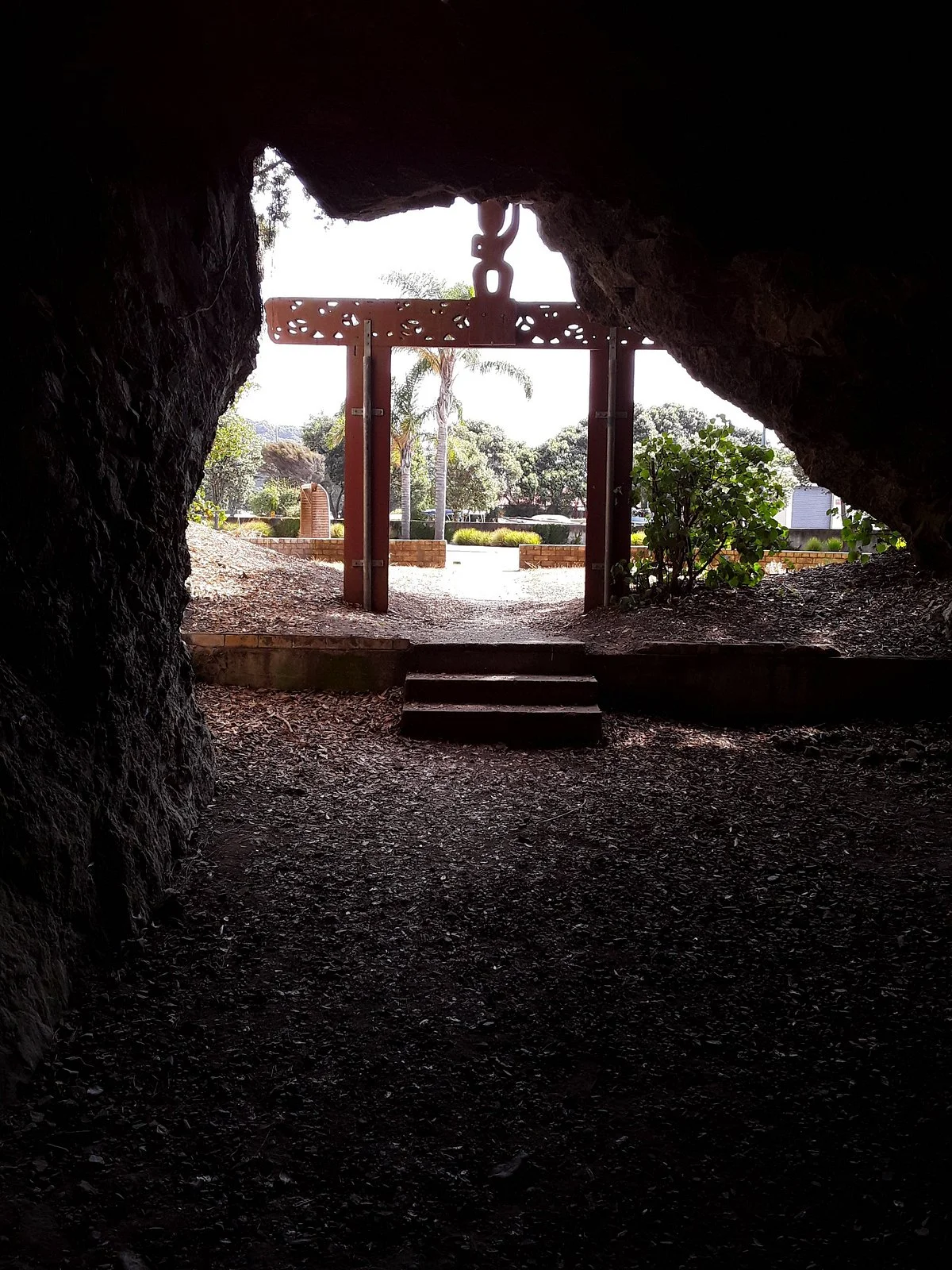 Muriwai's Cave