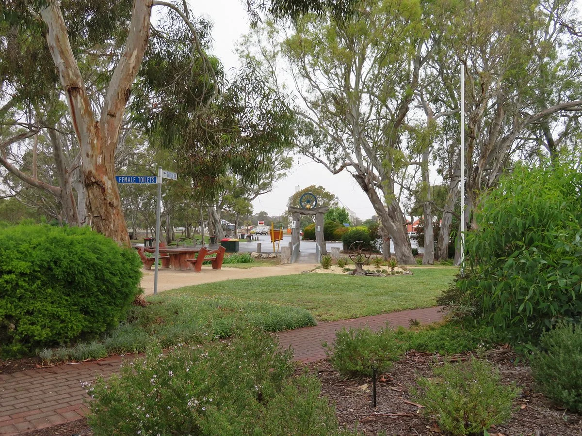 Tolmer Park