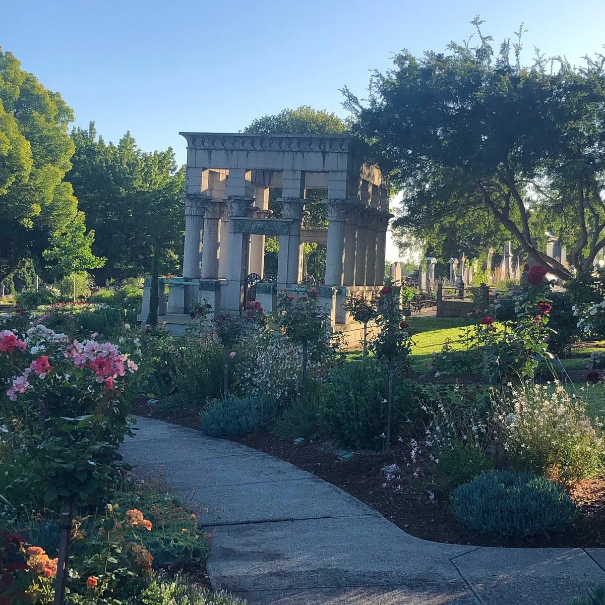 Kew Cemetery