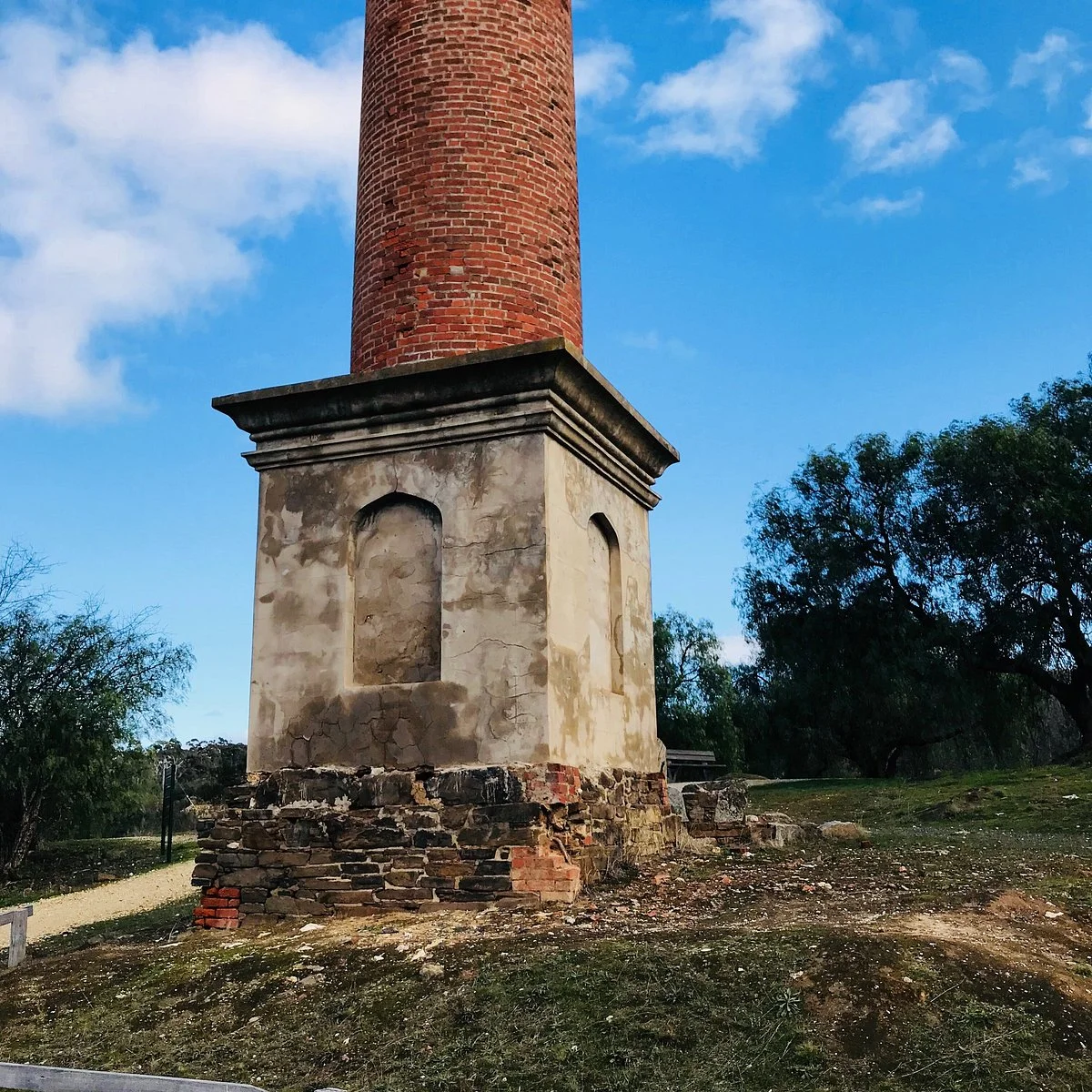 Beehive Mine Chimney