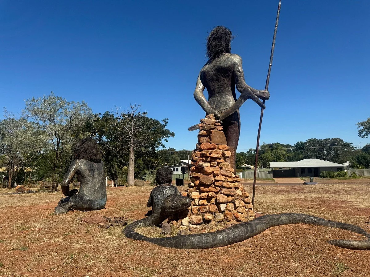 Warriu Park Dreamtime Statues