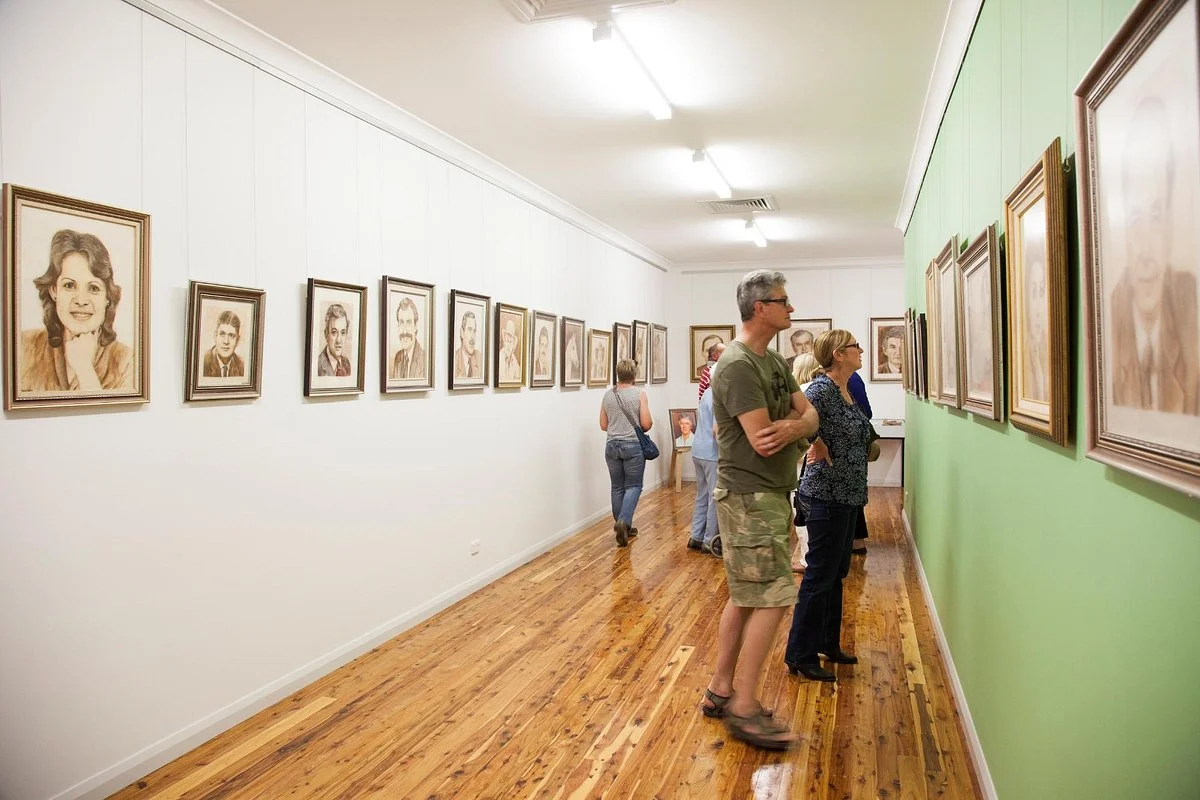 Doris Golder Wool Art Gallery