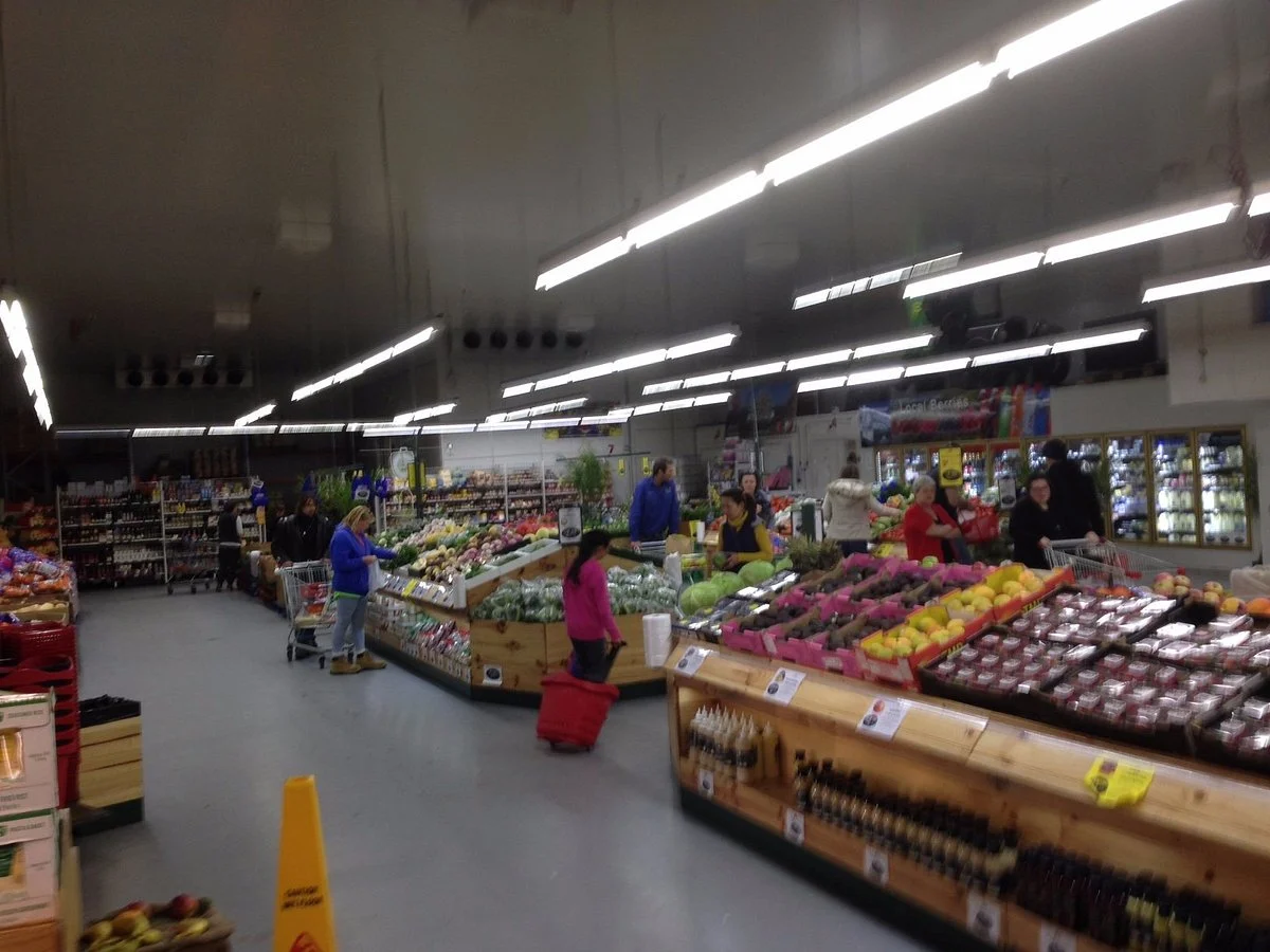 Arnold's Fruit Market