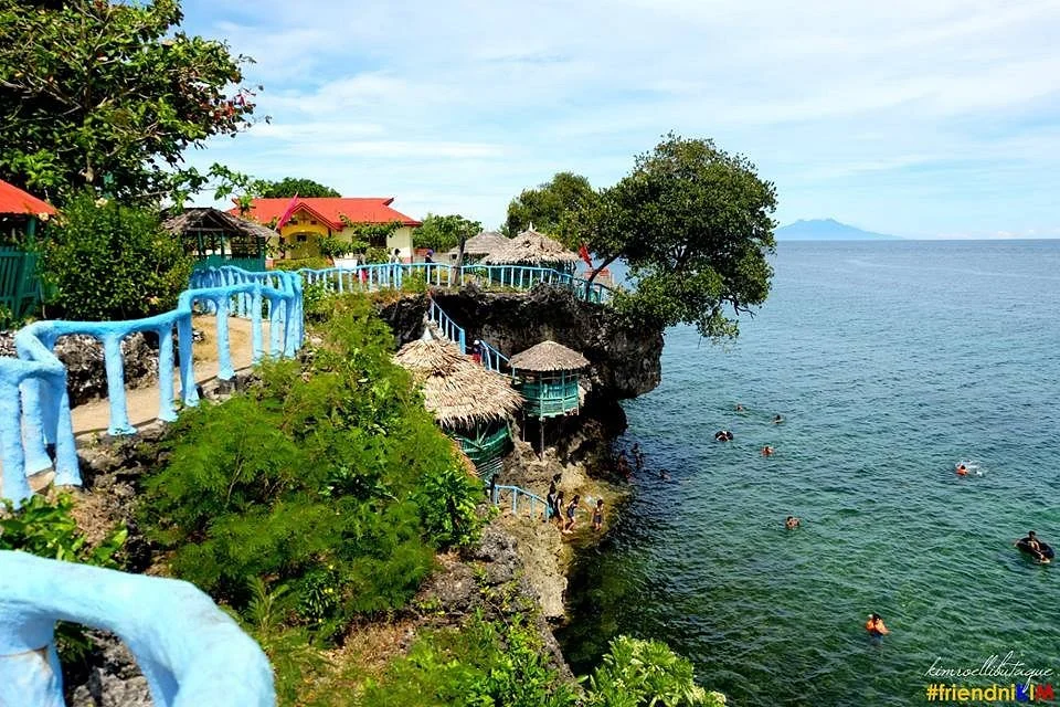 Punta Diwata Cave