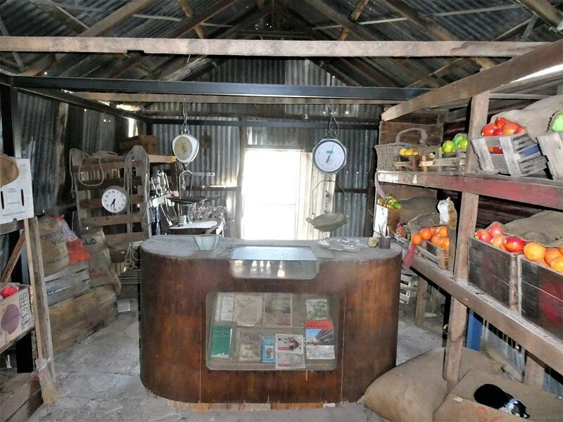 Willie Mar’s Fruit and Vegetable Shop