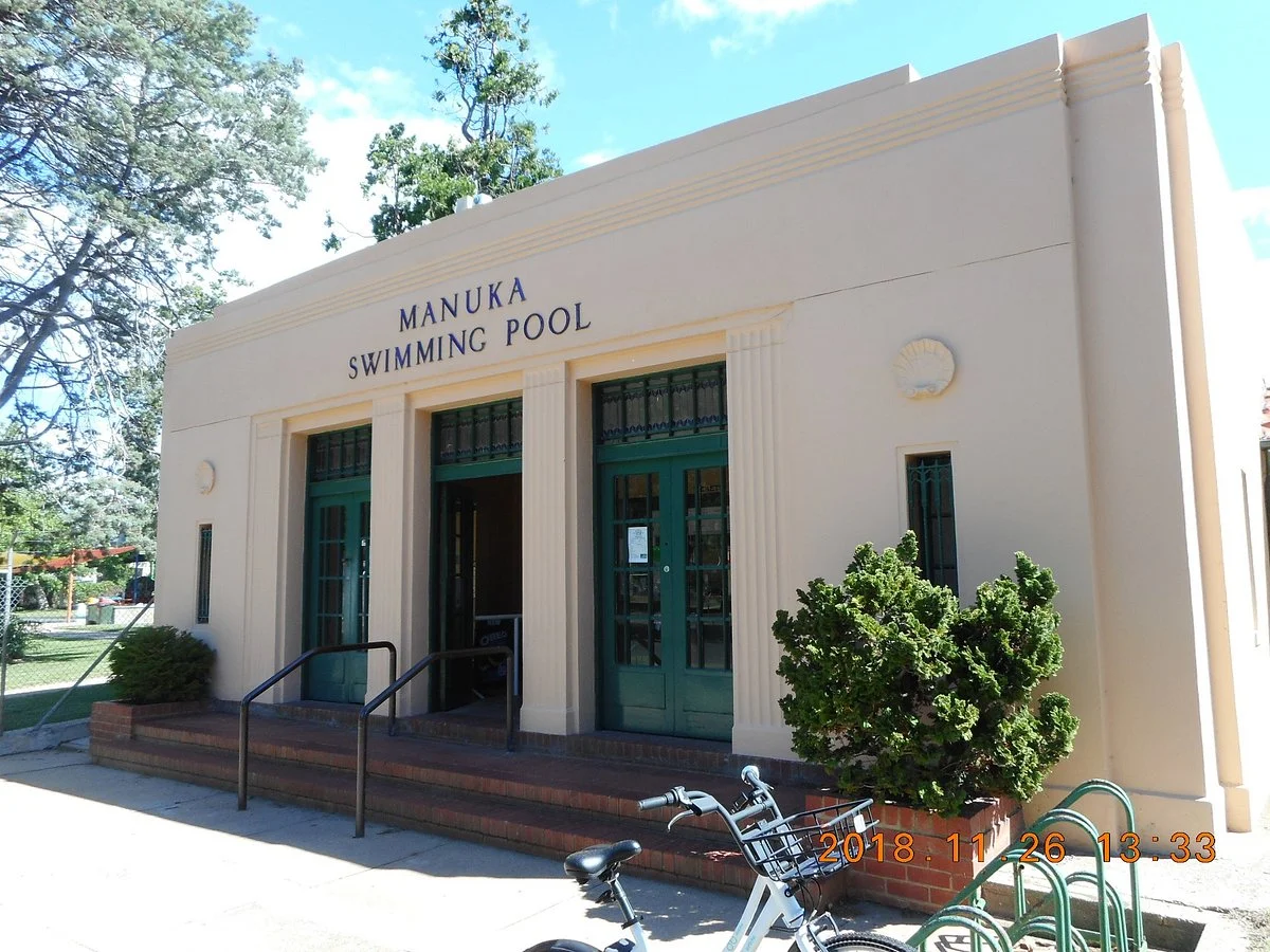 Manuka Swimming Pool