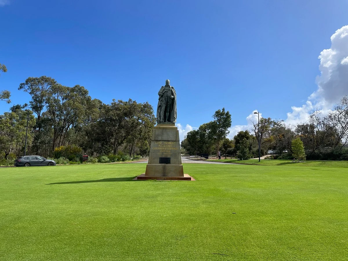 Statue of Lord Forrest
