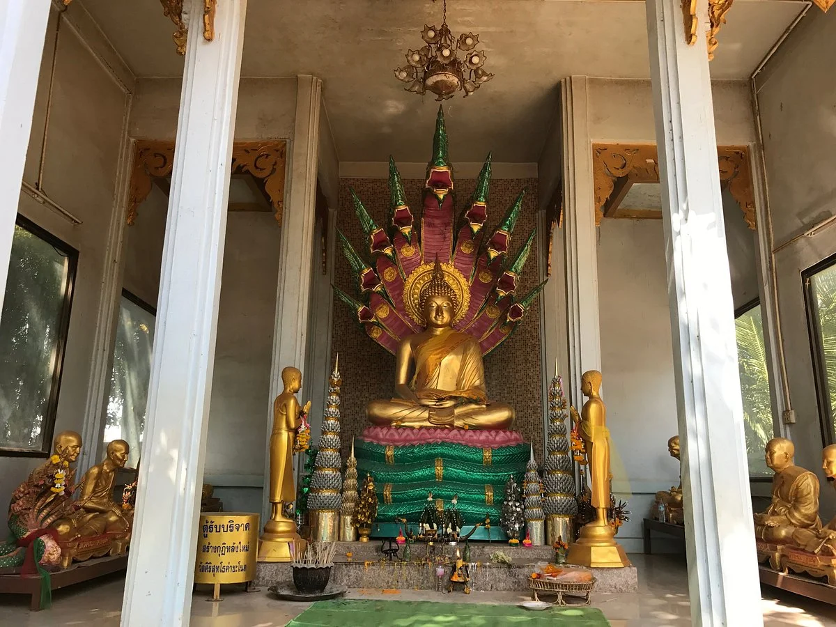 Wat Siriuttho (Wat Kham Chanod)