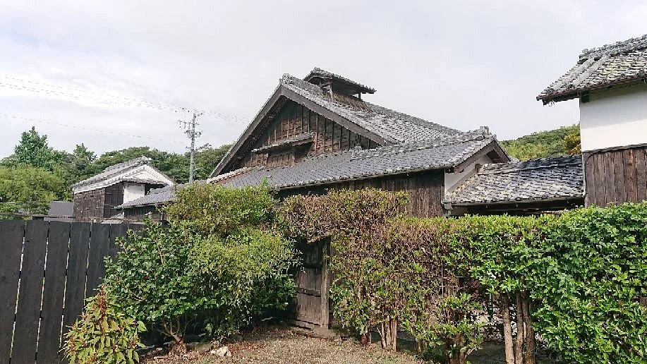Uchida Residence  (Sashichike and Saheijike)