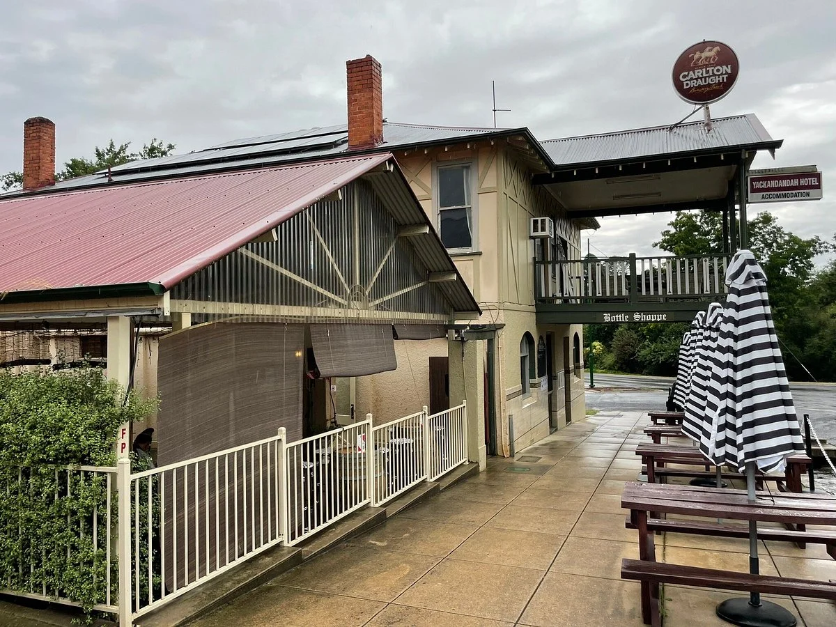 Yackandandah Hotel Beer Garden