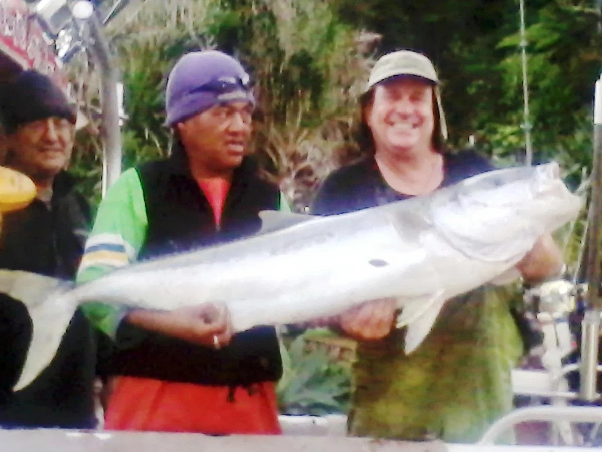 Oakura Bay Fish, Dive & Cruise