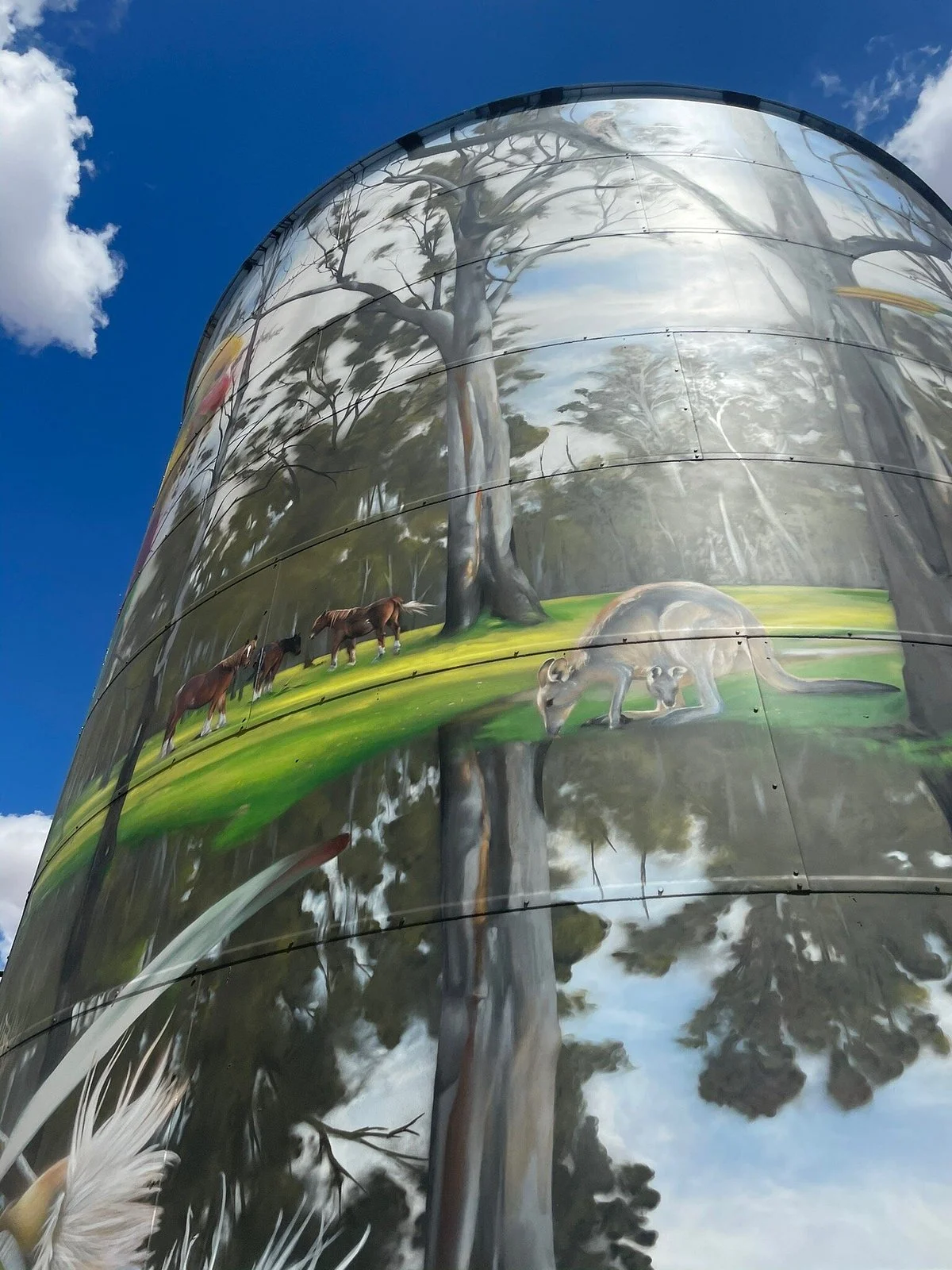 Picola Silo Art
