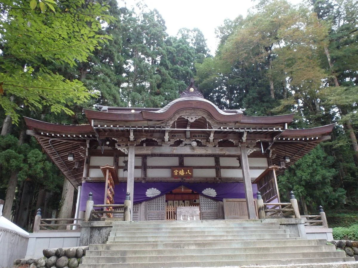 Shirakawa Hachiman Shrine Festival Hall