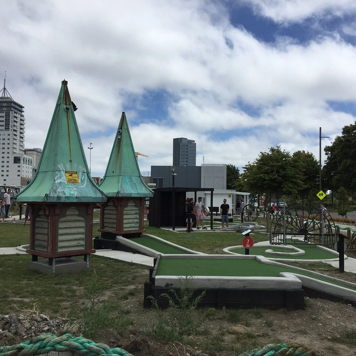 City Putt and Cruise