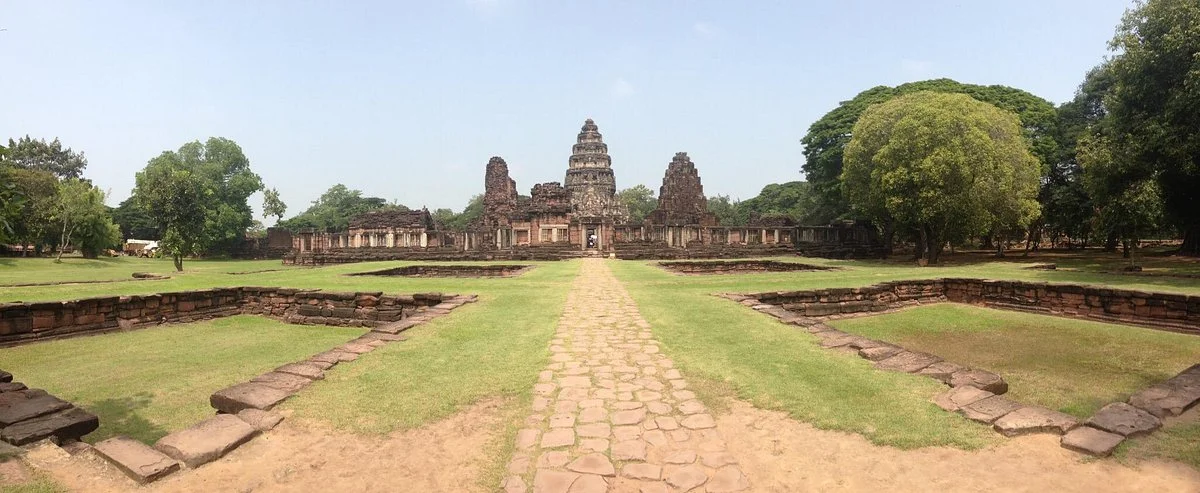 Prasat Pueai Noi