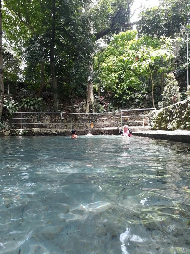 Wisata Air Sumber Sugih Waras