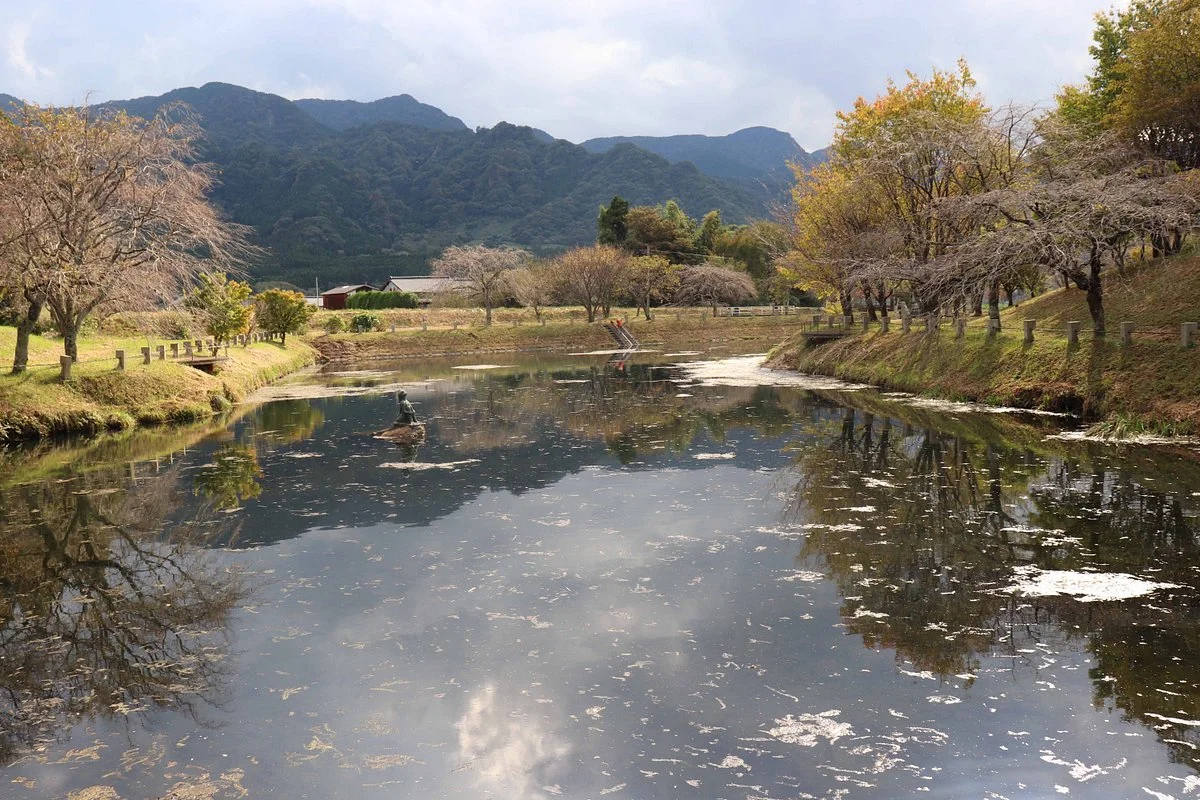 Myojin Pond Meisui Park