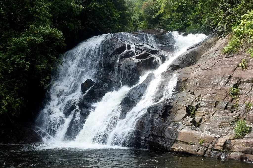 Lankagama Duwili Ella Falls