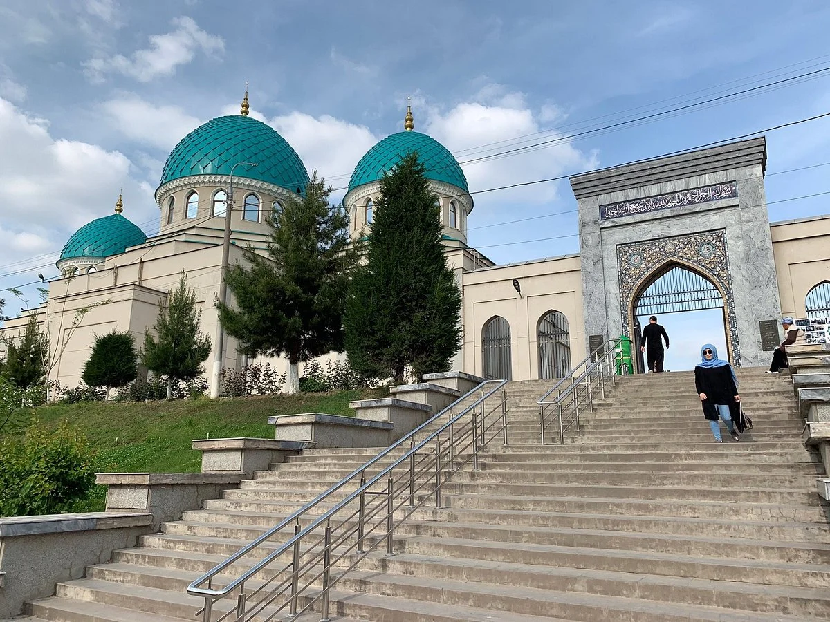 Khoja Akhrar Mosque