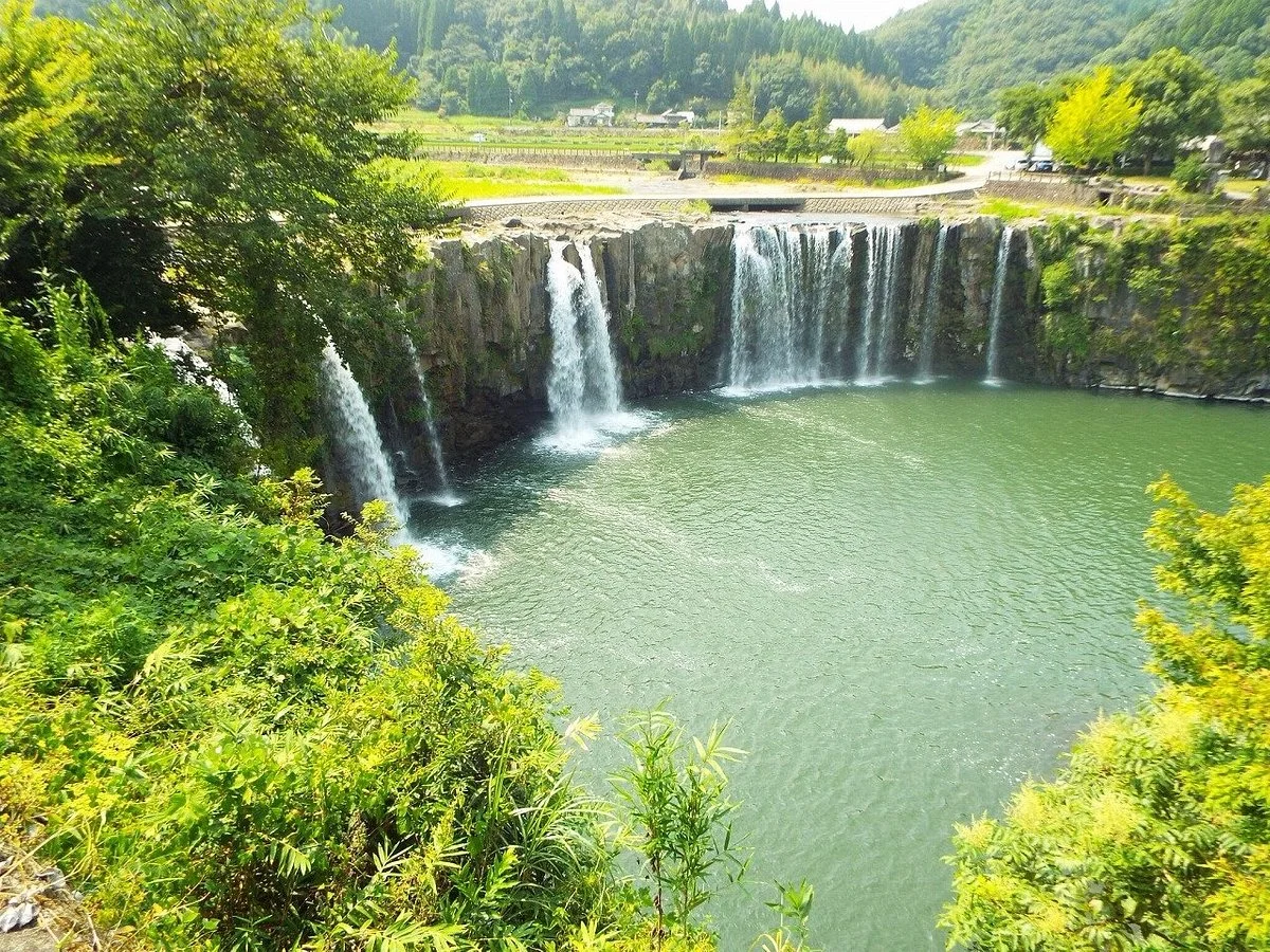 Harajiri Falls