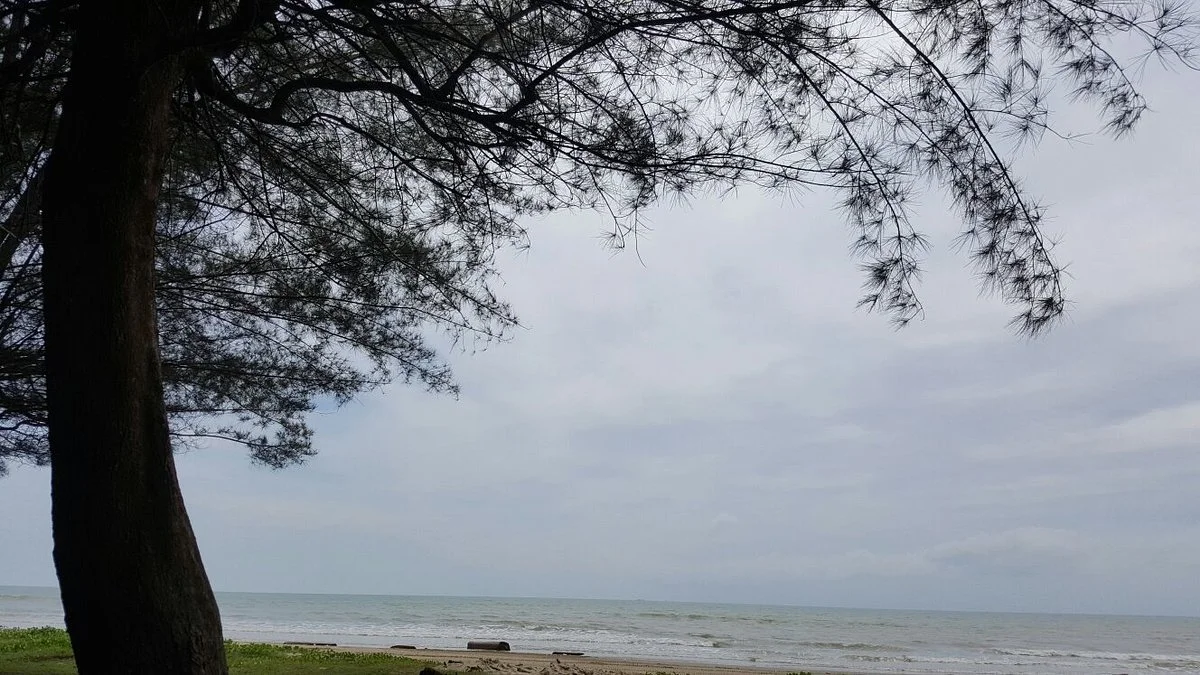 Luak Bay