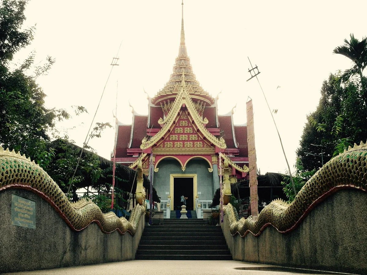 Wat Pha Tak Suea
