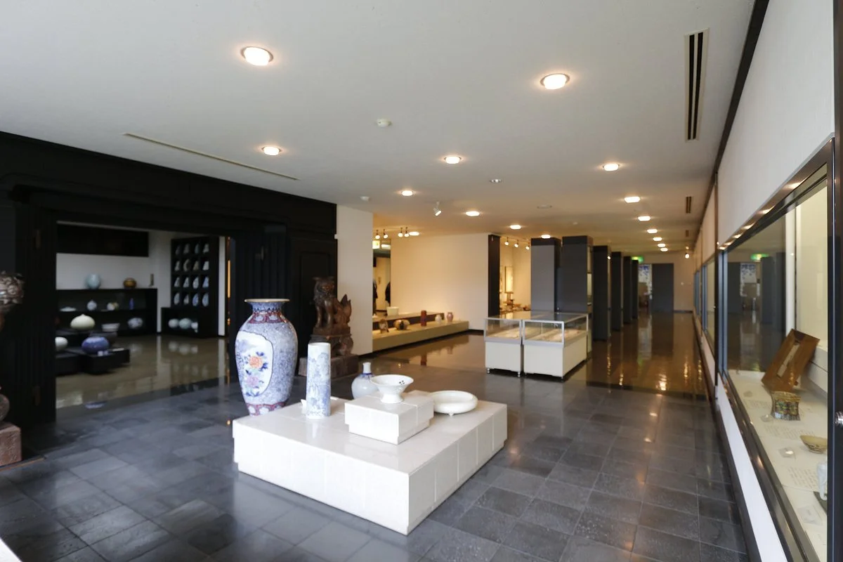 Tobeyaki Traditional Industry Museum