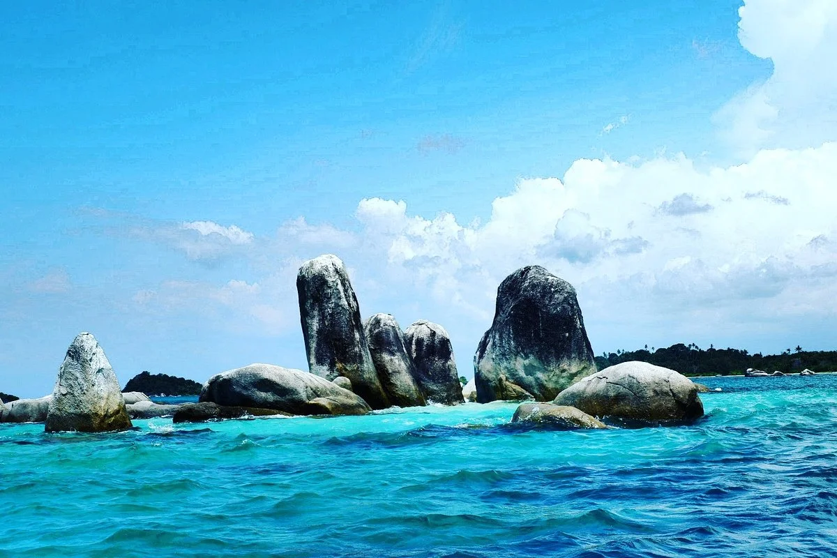 Pulau Batu Berlayar