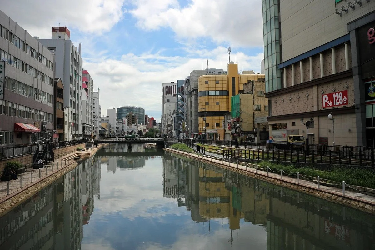 Gosoku no Kutsu Literary Monument