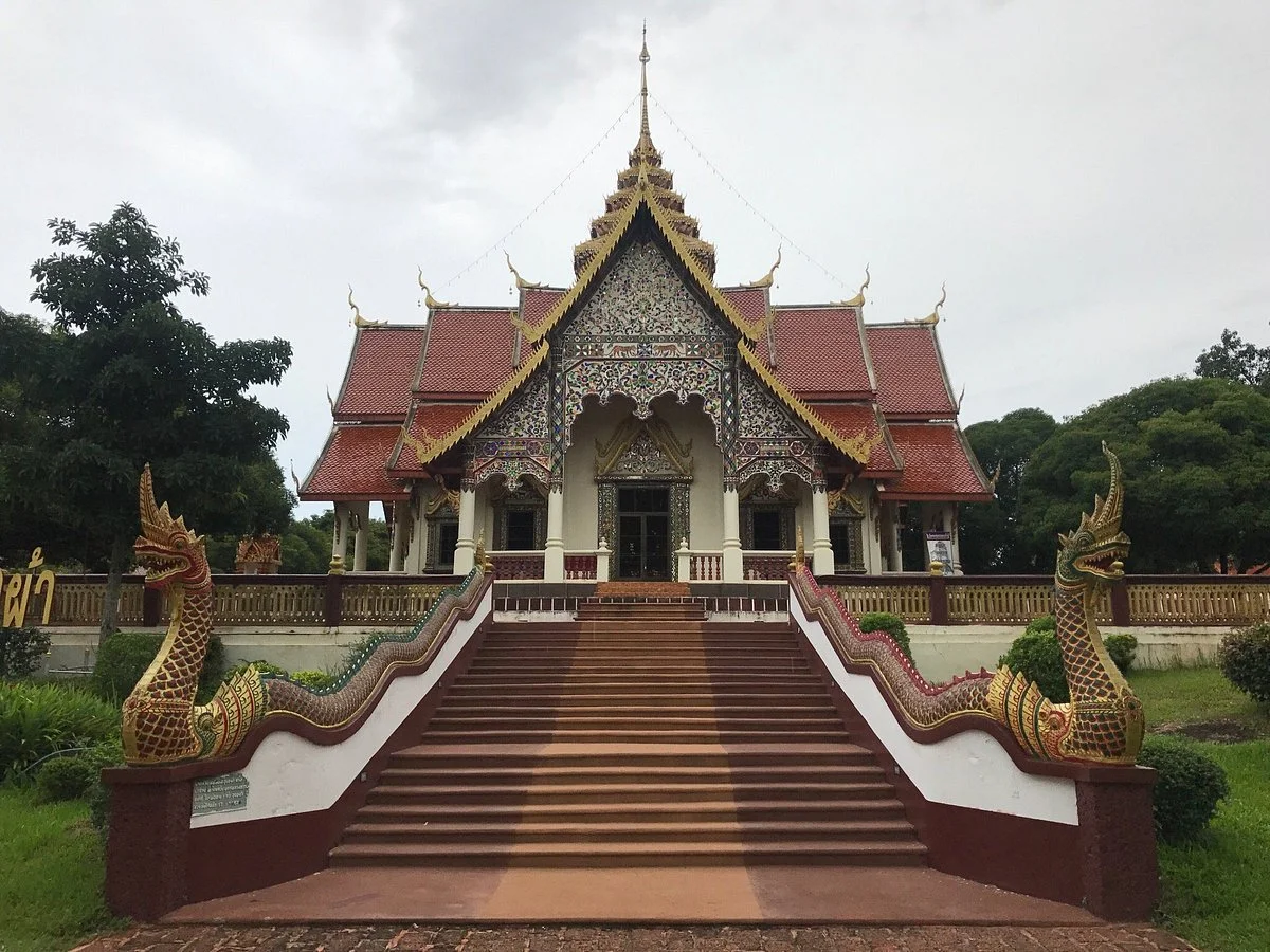 Wat Phra Phutthabat Tak Pha