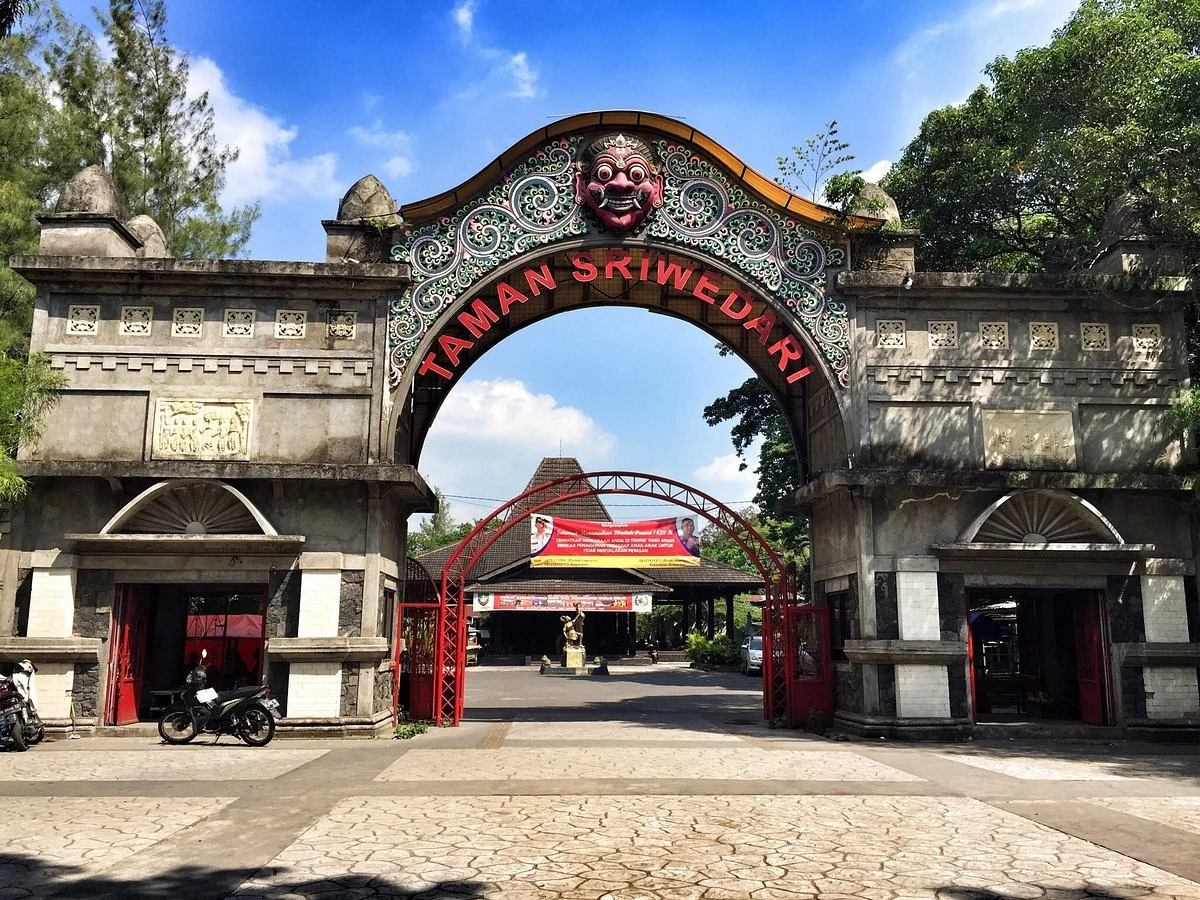 Sriwedari Park