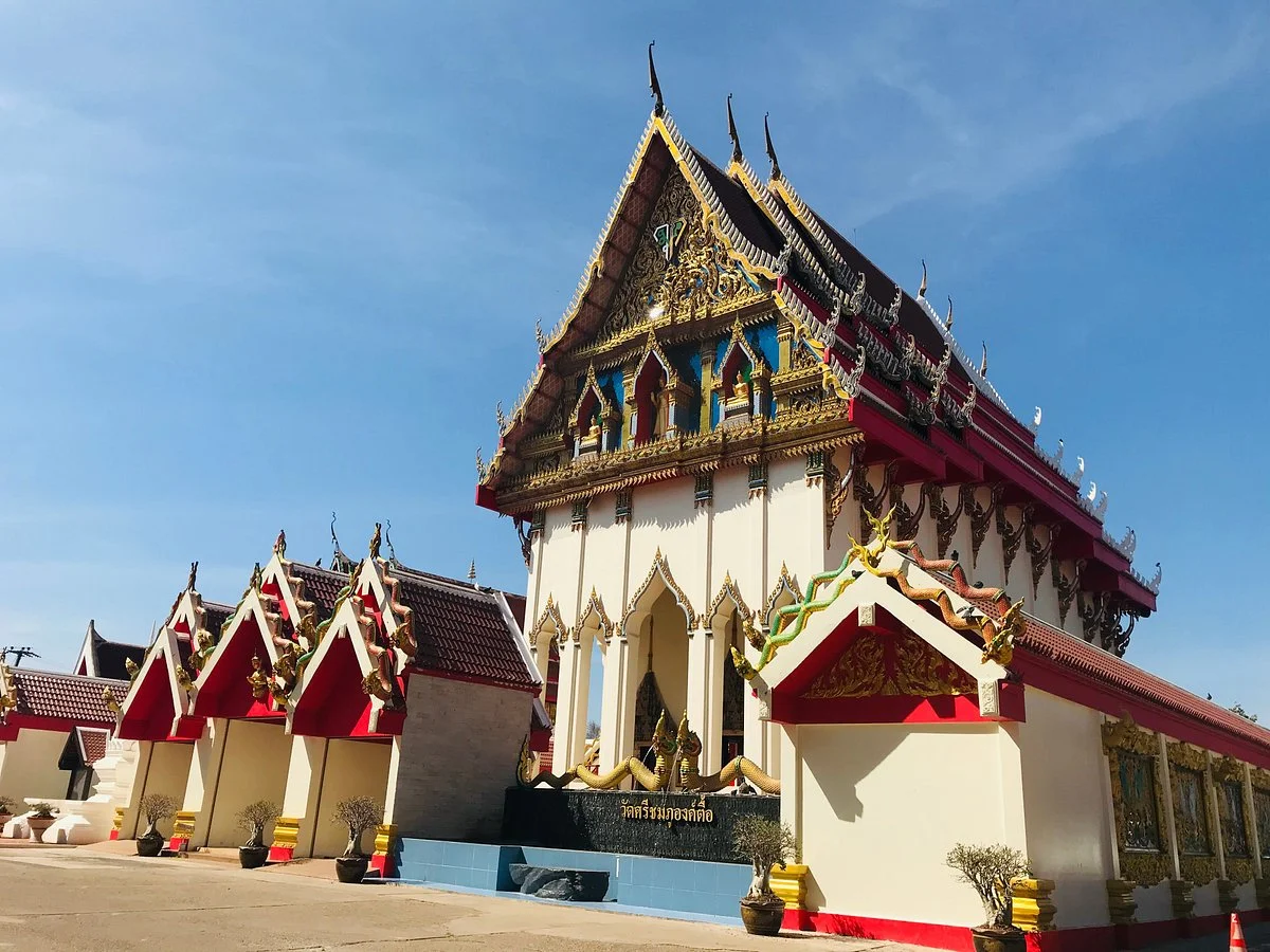 Luang Pho Phra Chao Ong Tue