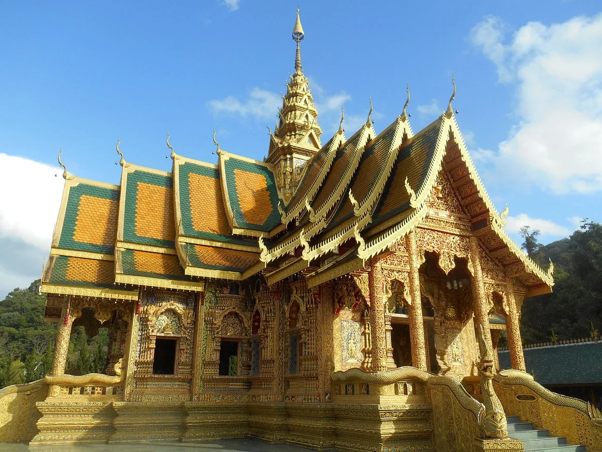 Wat Phra Phuttabat Si Roi