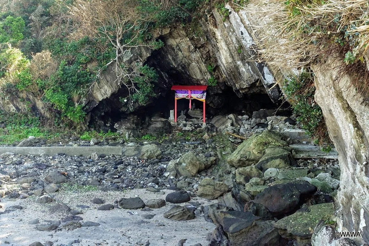 Kozakurahime Shrine (Kozakurahime Kannon)
