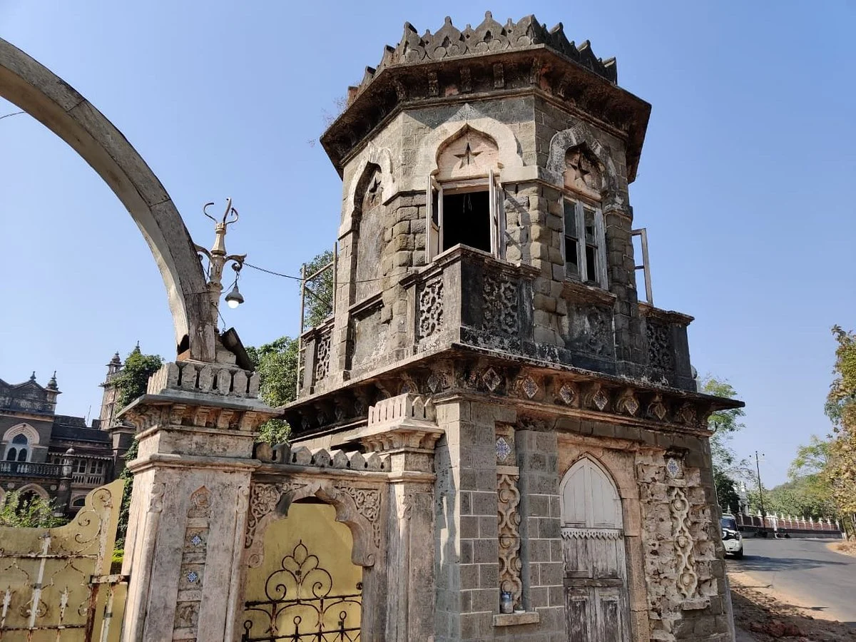 Ahmedganj Palace