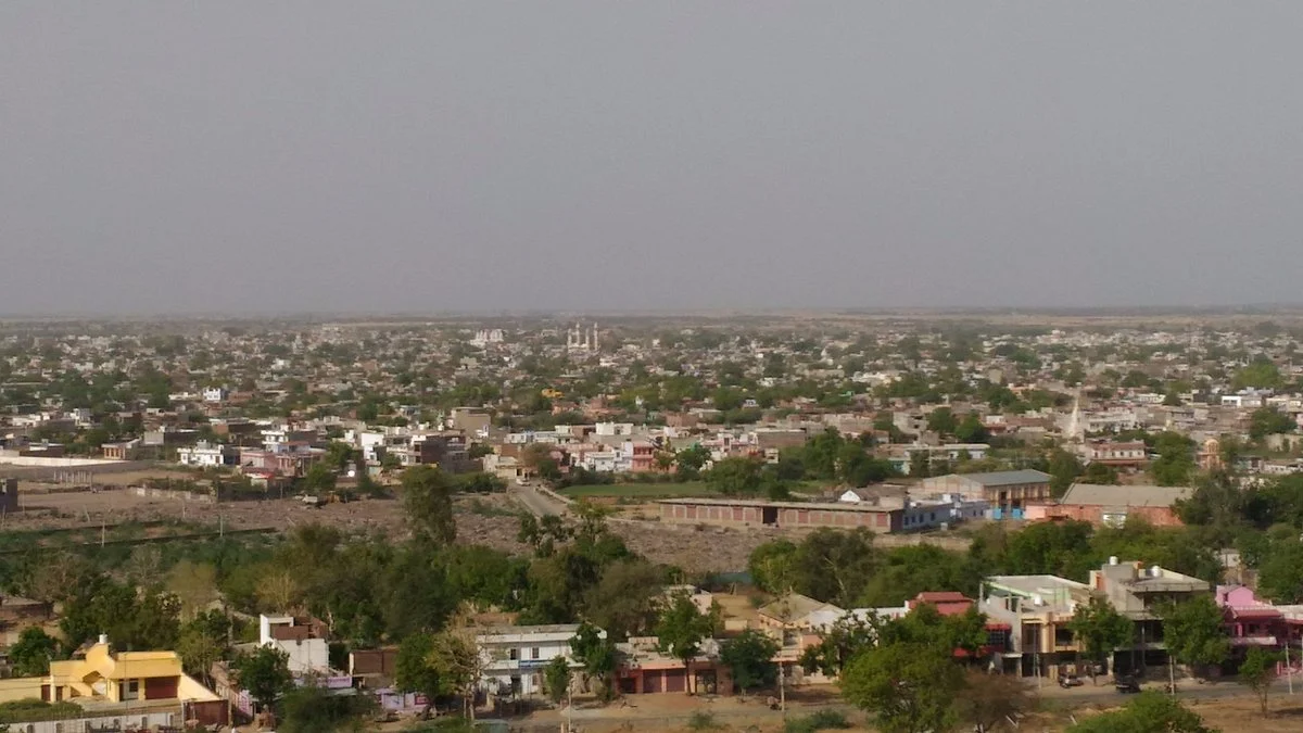 Rasiya ke Tekri